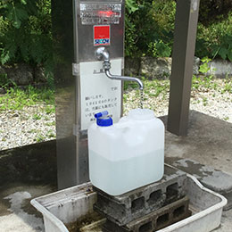 水汲みの様子